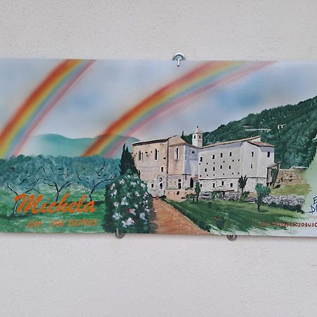 פונדי Arcobaleno Apartment מראה חיצוני תמונה